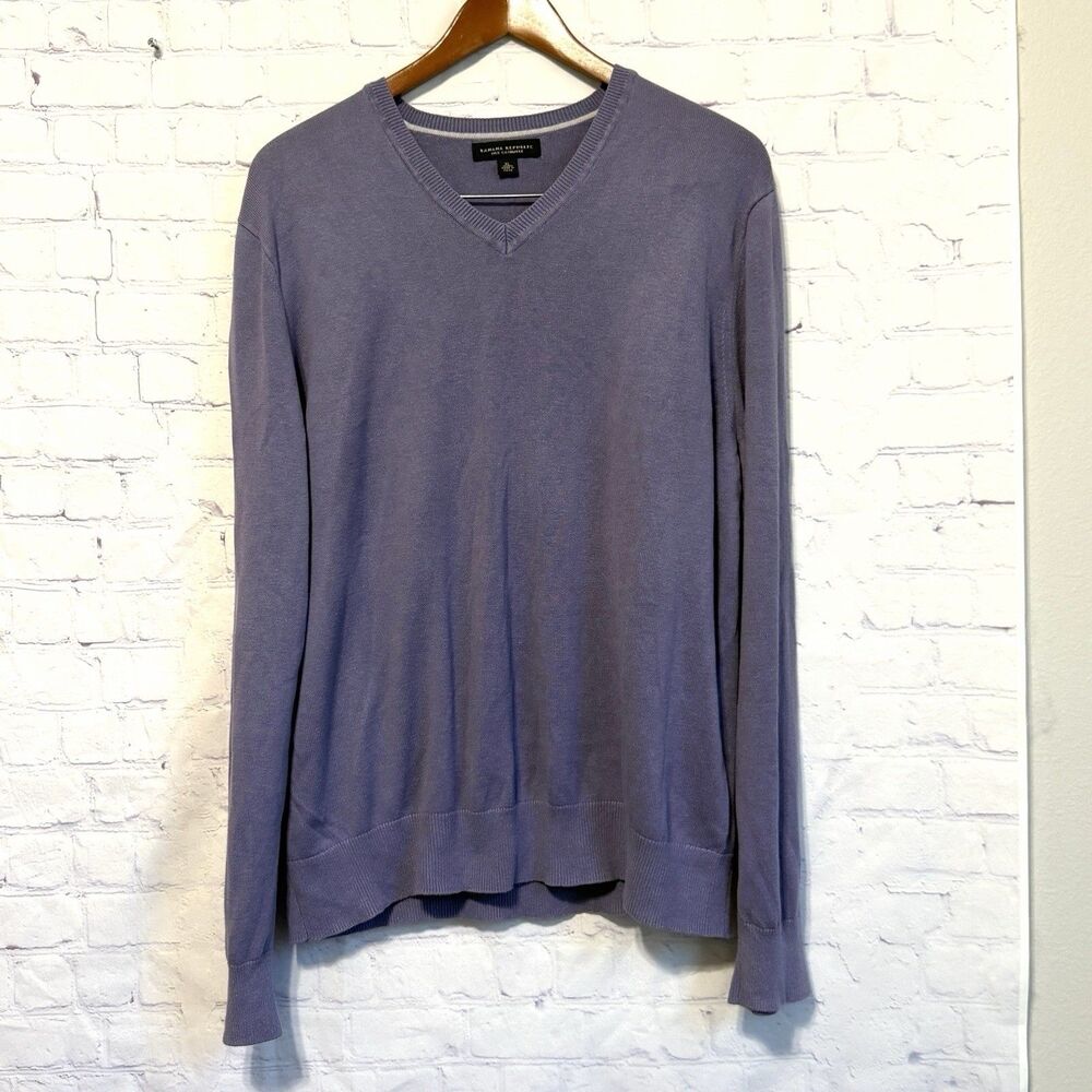 Banana Republic Silk Cashmere V-Neck Sweater Mens XL  Lightweight Luxury Purple